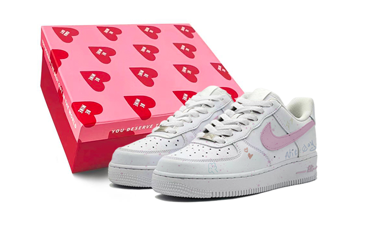 Nike Air Force 1 LE Low-Top Skateboard Shoes GS Pink White