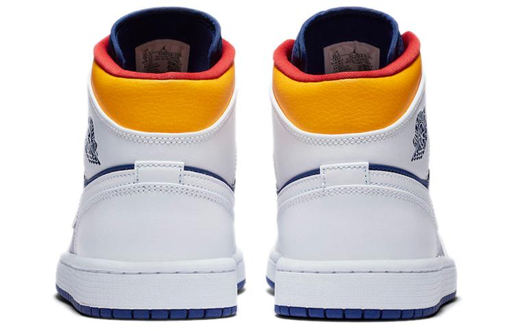 Air Jordan 1 Mid 'White Deep Royal Blue' купить в интернет-магазине Yoocart с быстрой доставкой по России.