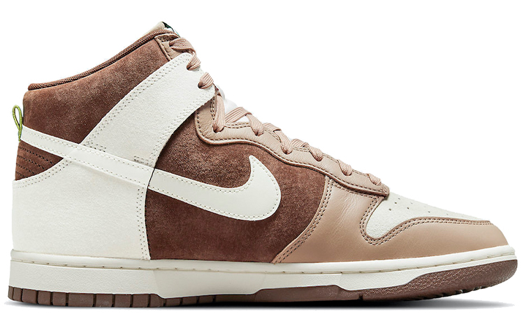 Nike Dunk High 'Light Chocolate' купить в интернет-магазине Yoocart с быстрой доставкой по России.