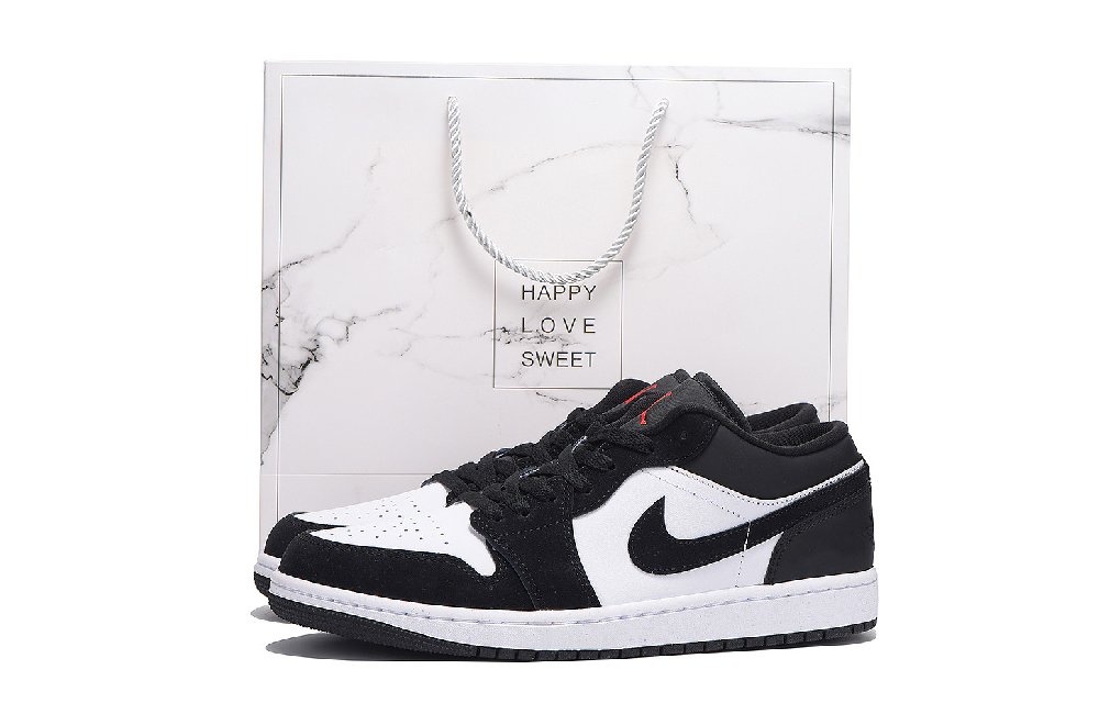 Jordan Air Jordan 1 Anti-Slip And Wear-Resistant Coverage Low-Top Vintage Basketball Shoes Unisex Black White
