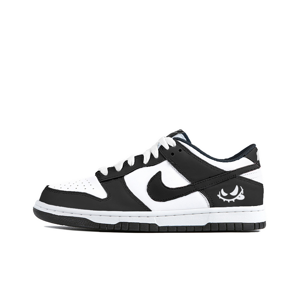 Nike Dunk Magic Black Mirror, Amber Cushioning, Wear Resistant Low Top Skateboard Shoes GS Black White