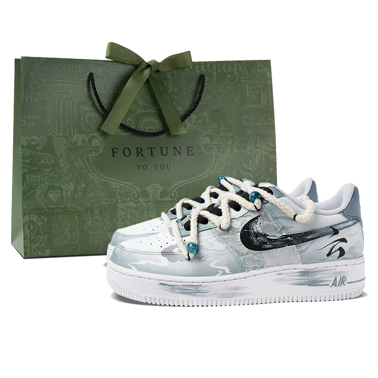 Nike Air Force 1 Abrasion Resistant Low Top Skateboard Shoes Men's Gray White