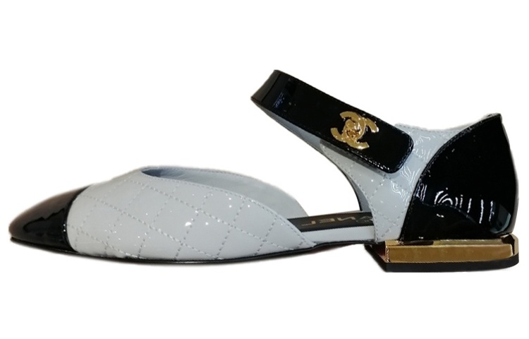 CHANEL Flat Shoes Women's Light Gray