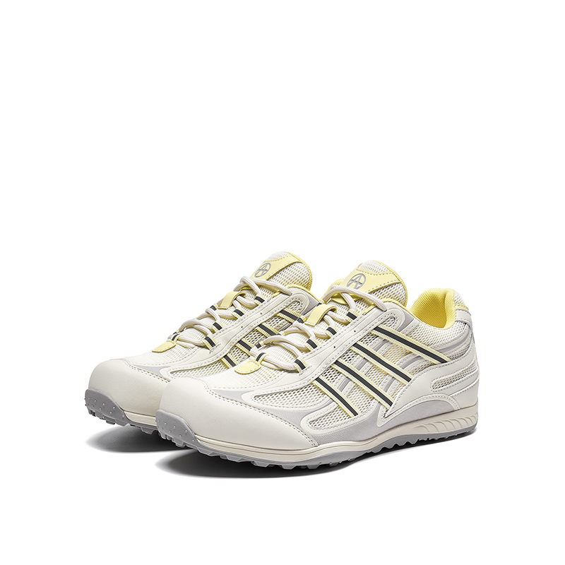 Acupuncture Abrasion Resistant, Breathable, Lightweight Low Top Casual Shoes Women's