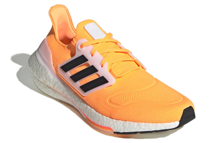 Adidas UltraBoost 22 'Flash Orange' купить в интернет-магазине Yoocart с быстрой доставкой по России.