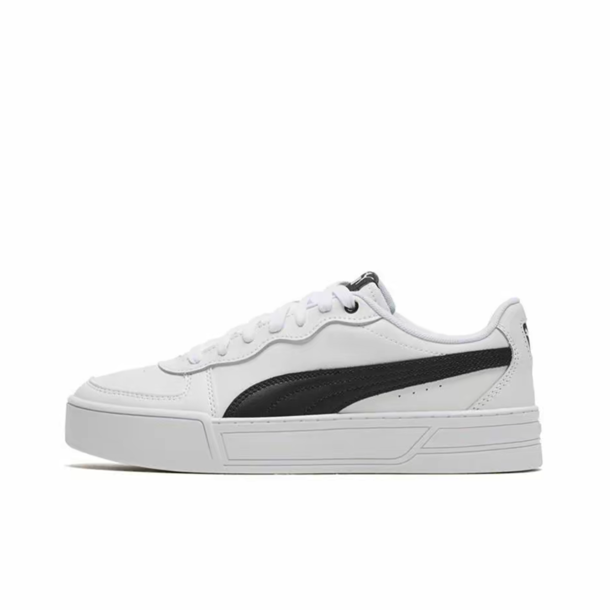 PUMA Skye Octopus Party, Glamor Sky Blue Slip Resistant Low Top Skateboard Shoes Women's White Blue купить в интернет-магазине Yoocart с быстрой доставкой по России.
