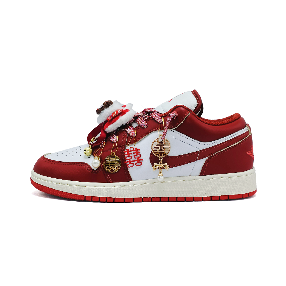 Jordan Air Jordan 1 Red Makeup Bell Abrasion Resistant Low Top Vintage Basketball Shoes Women's White Red