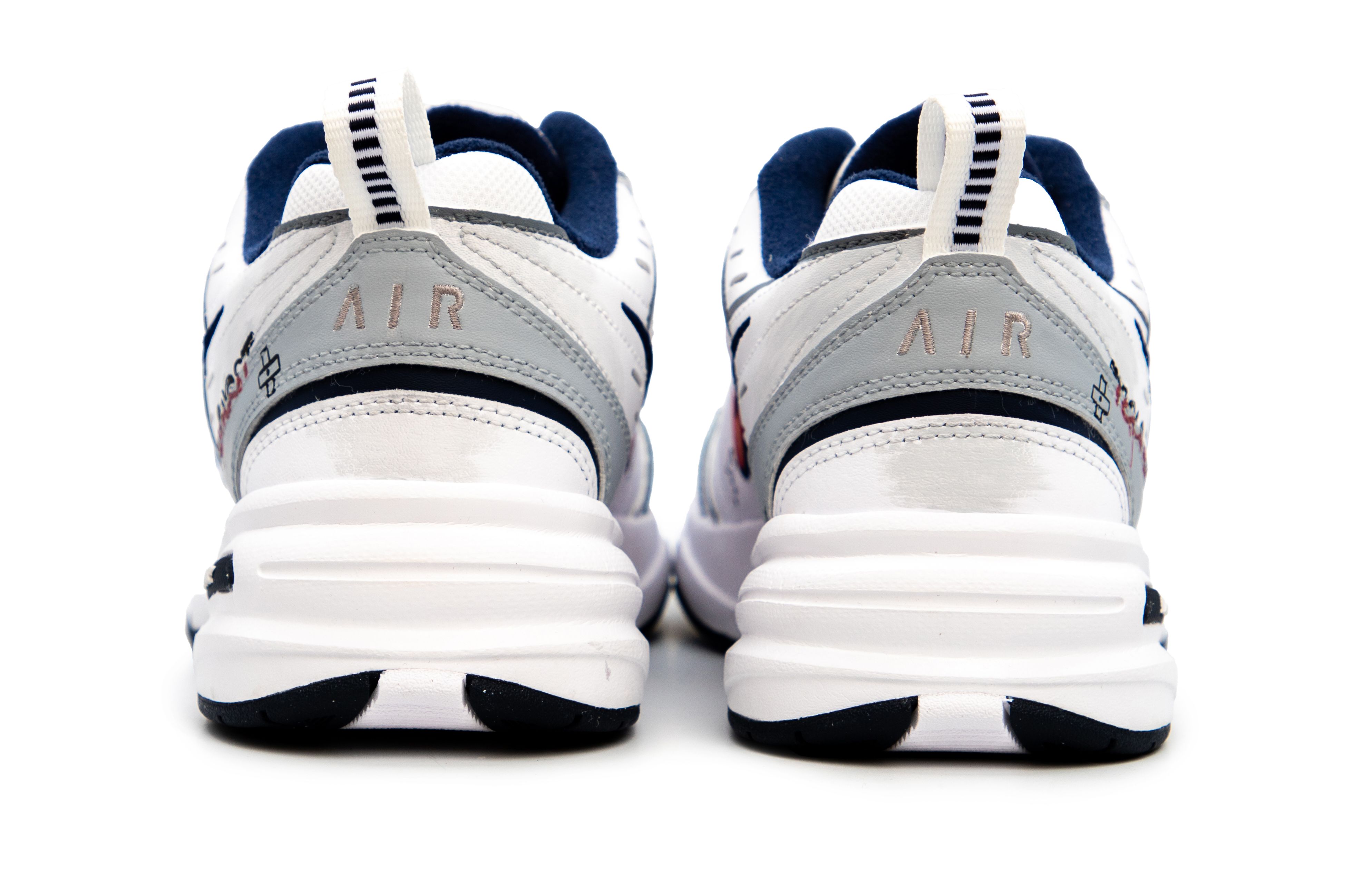 Nike Air Monarch 4 Chunky Sneakers Unisex Low top White/Gray купить в интернет-магазине Yoocart с быстрой доставкой по России.