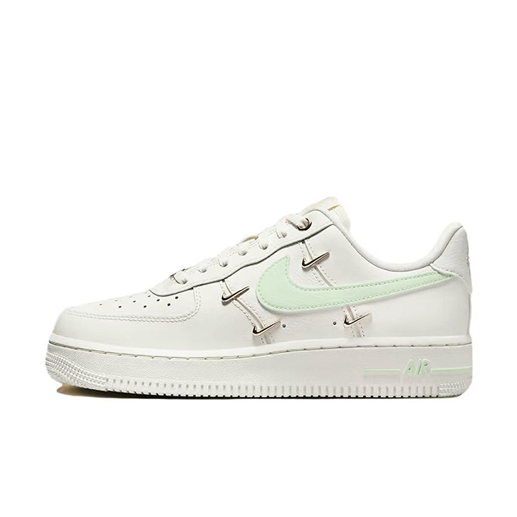 Nike Air Force 1 Slip Resistant Low Top Skateboard Shoes Women's White Green