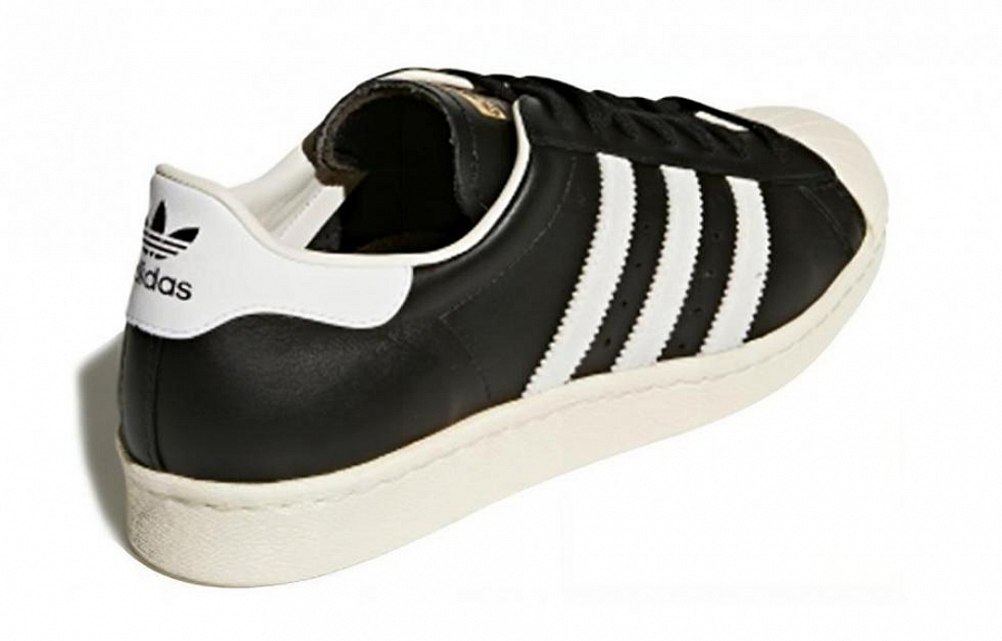 Adidas Superstar 80s Black Chalk White купить в интернет-магазине Yoocart с быстрой доставкой по России.