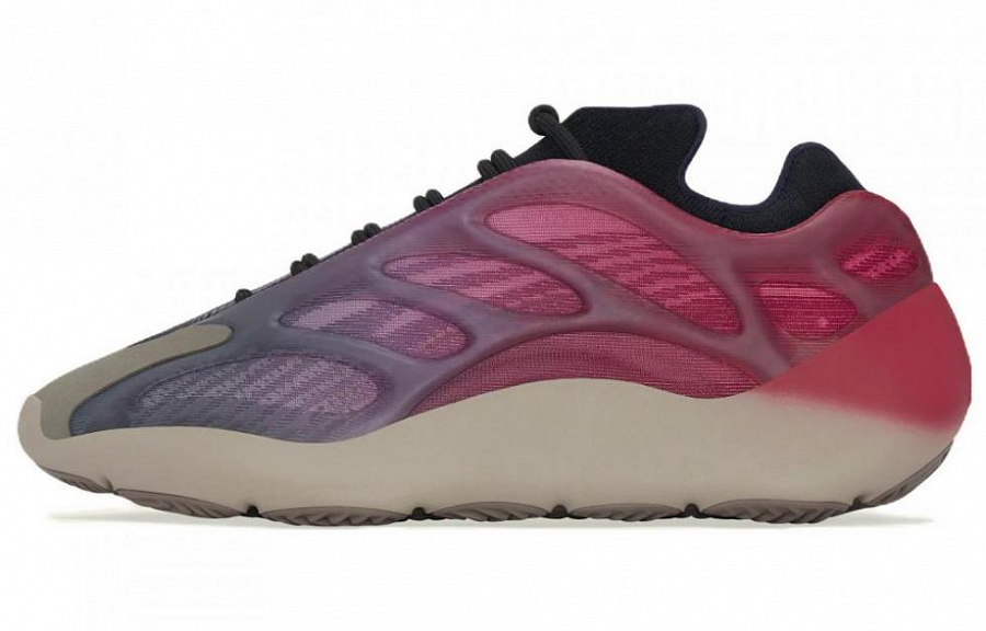 Adidas Yeezy 700 V3 'Fade Carbon' купить в интернет-магазине Yoocart с быстрой доставкой по России.