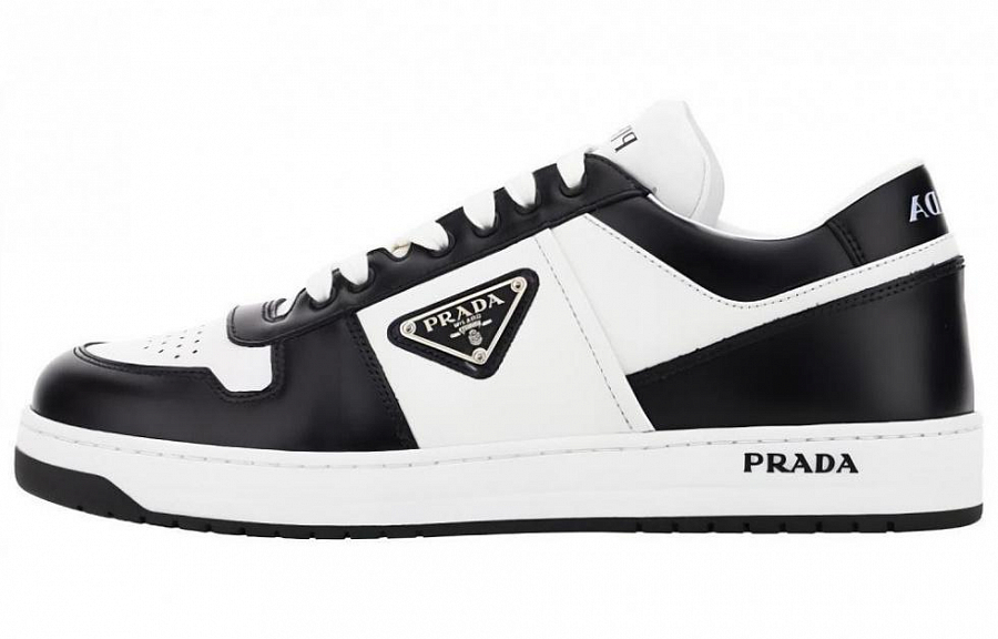 PRADA Downtown Leather 'White Black' купить в интернет-магазине Yoocart с быстрой доставкой по России.