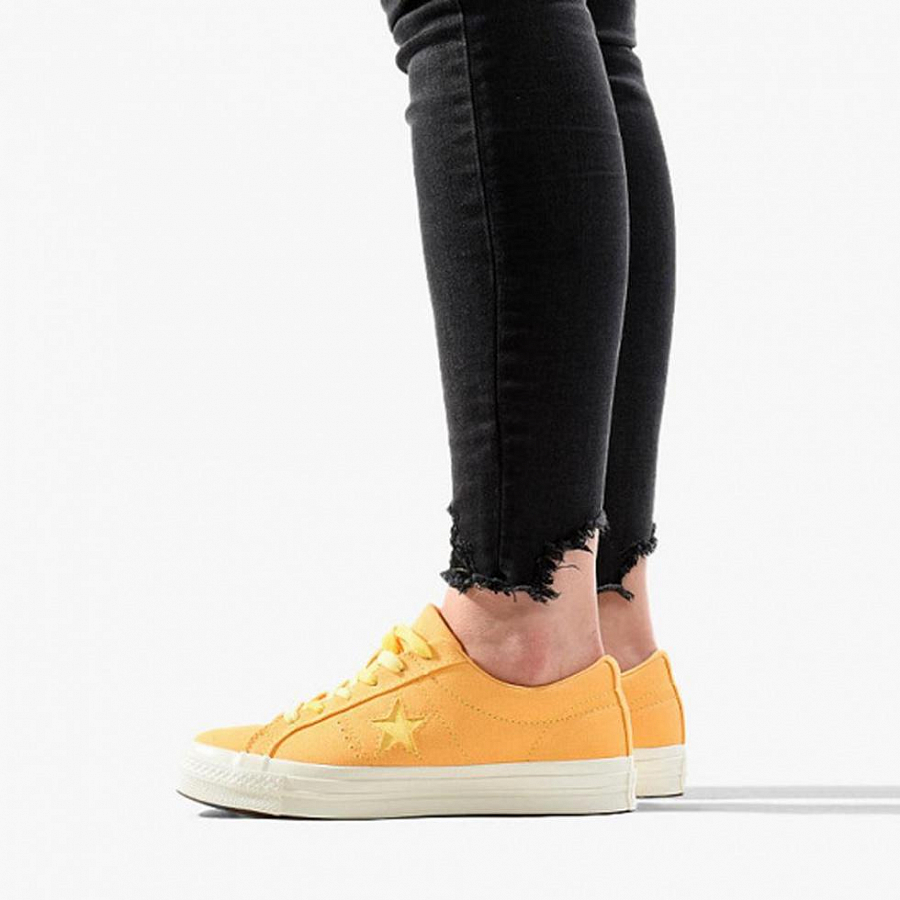 Converse Women's One Star 'Melon Baller' купить в интернет-магазине Yoocart с быстрой доставкой по России.