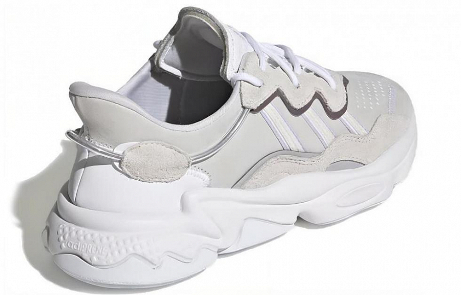 Adidas Ozweego Cloud White Silver Metalic Women's купить в интернет-магазине Yoocart с быстрой доставкой по России.