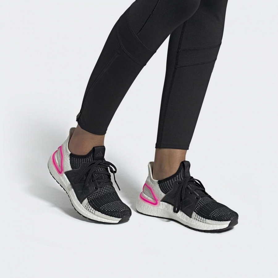Adidas Ultra Boost 19 Pink Women's купить в интернет-магазине Yoocart с быстрой доставкой по России.