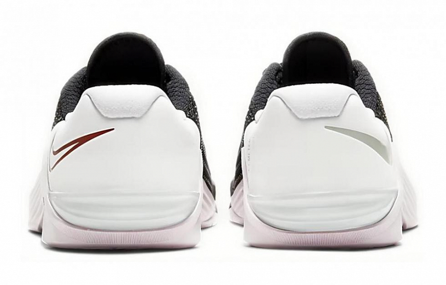 Nike Metcon 5 'Noble Red' Women's купить в интернет-магазине Yoocart с быстрой доставкой по России.