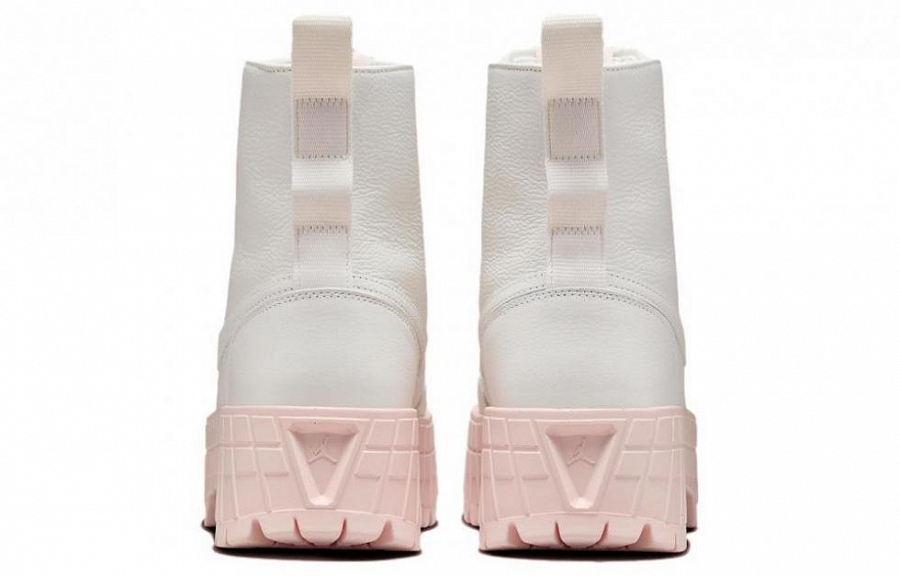 Jordan 1 High Brooklyn Sail Legend Pink Women's купить в интернет-магазине Yoocart с быстрой доставкой по России.