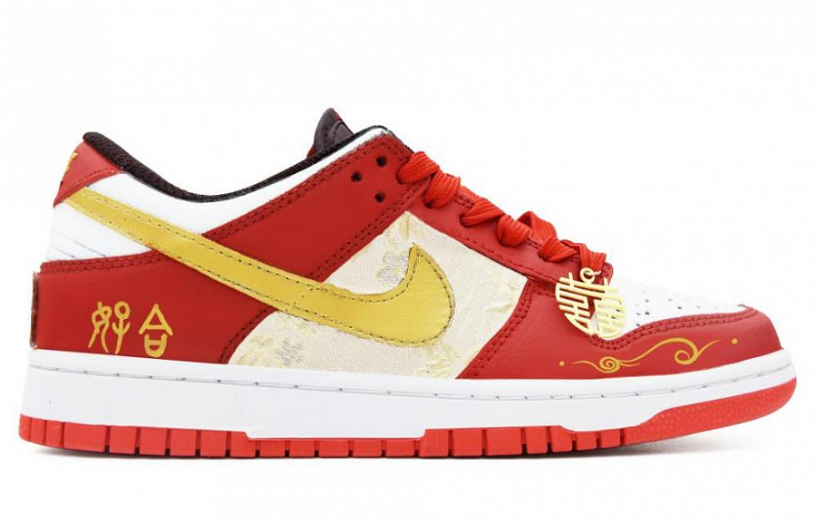 Nike Dunk Slip-Resistant Balance Low-Top Skateboard Shoes Women's Red купить в интернет-магазине Yoocart с быстрой доставкой по России.