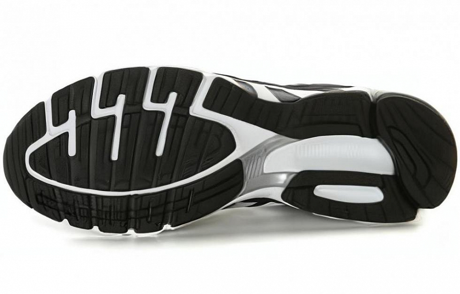 Adidas Equipment 10 'Black White' купить в интернет-магазине Yoocart с быстрой доставкой по России.