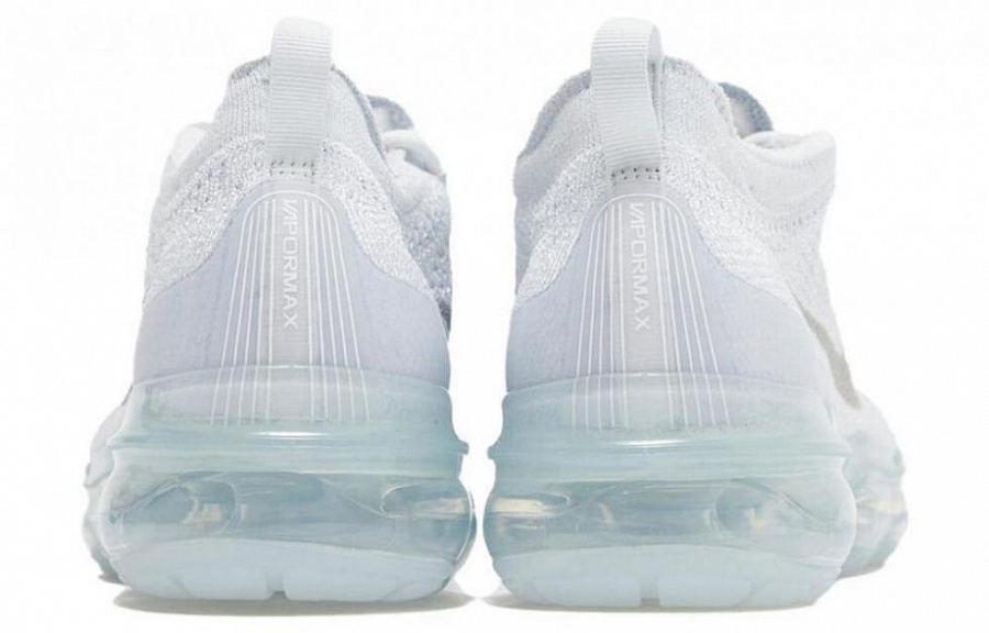 Nike Air VaporMax 2023 Flyknit Pure Platinum купить в интернет-магазине Yoocart с быстрой доставкой по России.