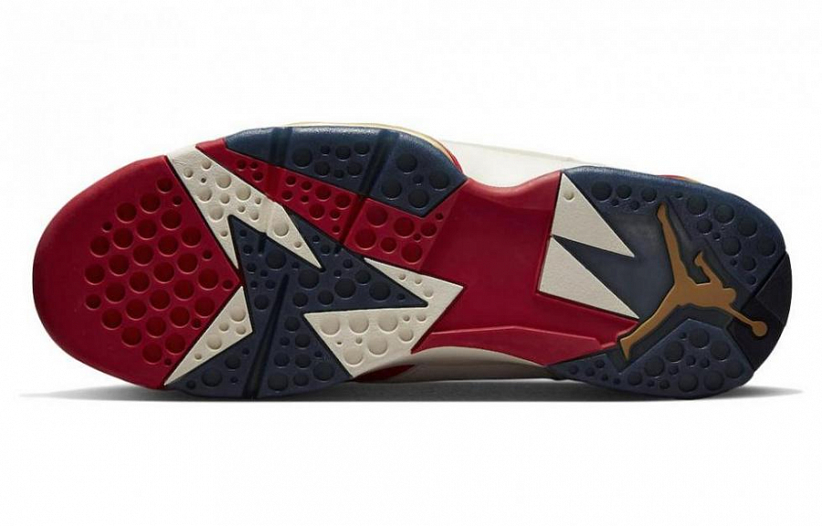 Air Jordan 7 Retro X Trophy Room 'New Sheriff In Town' купить в интернет-магазине Yoocart с быстрой доставкой по России.