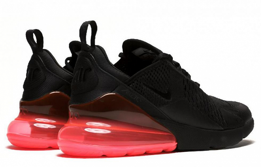 Nike Air Max 270 Black Hot Punch купить в интернет-магазине Yoocart с быстрой доставкой по России.