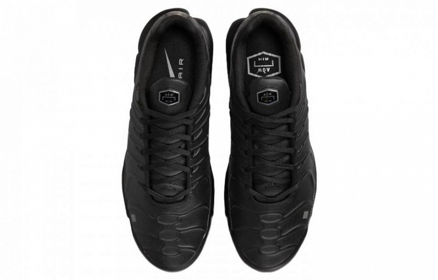 Nike Air Max Plus A COLD WALL Black купить в интернет-магазине Yoocart с быстрой доставкой по России.