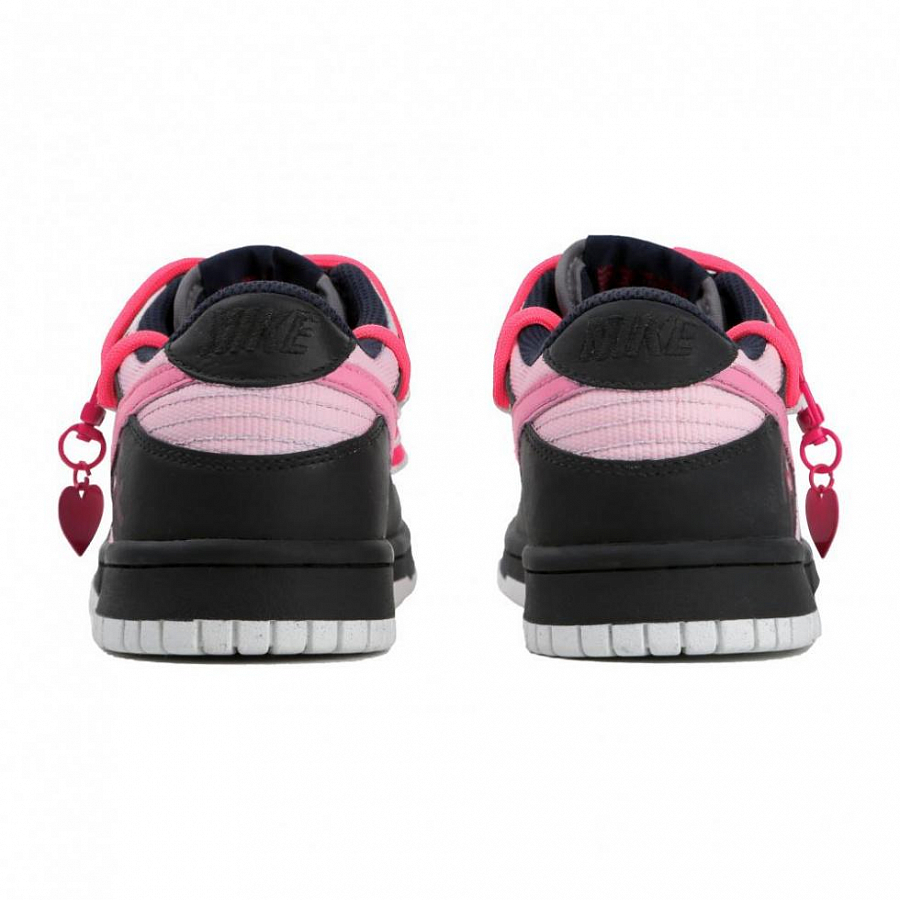 Nike Dunk Low 'Graffiti' Anti-Slip Wear-Resistant Low-Top Skateboard Shoes Women's Black Pink купить в интернет-магазине Yoocart с быстрой доставкой по России.