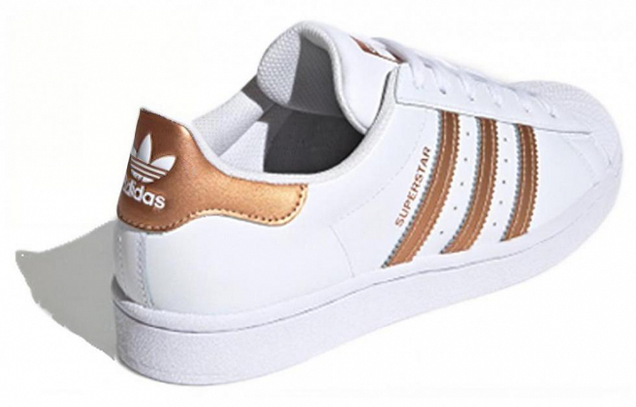 Adidas Women's Superstar 'White Copper Metallic' Women's купить в интернет-магазине Yoocart с быстрой доставкой по России.