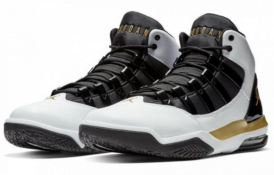 Jordan Max Aura White Metallic Gold Black купить в интернет-магазине Yoocart с быстрой доставкой по России.
