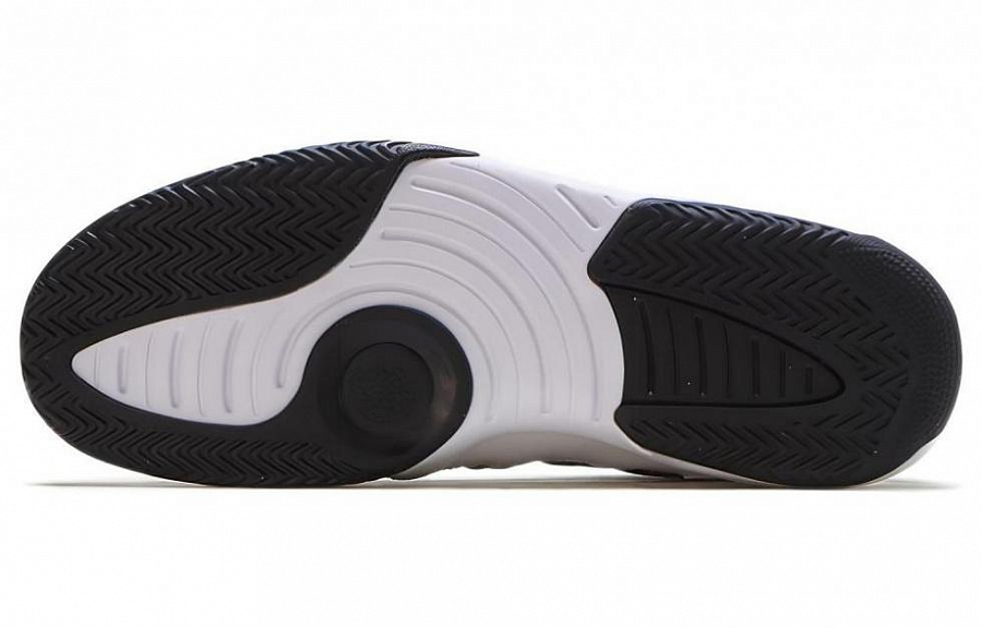 Jordan Max Aura White Metallic Gold Black купить в интернет-магазине Yoocart с быстрой доставкой по России.