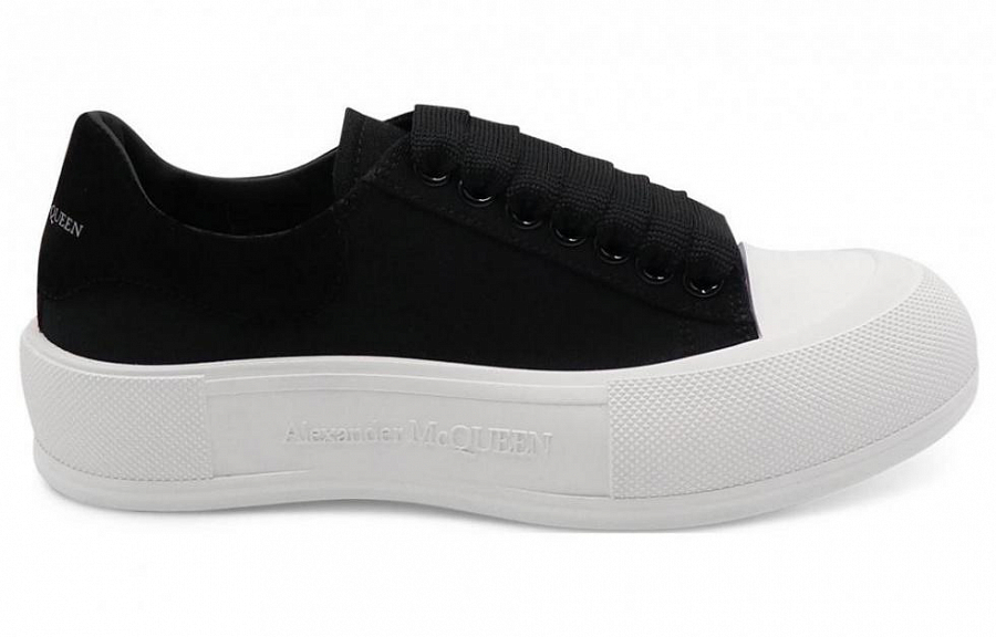 Alexander McQueen Deck Skate Plimsoll Lace Up Black Women's купить в интернет-магазине Yoocart с быстрой доставкой по России.