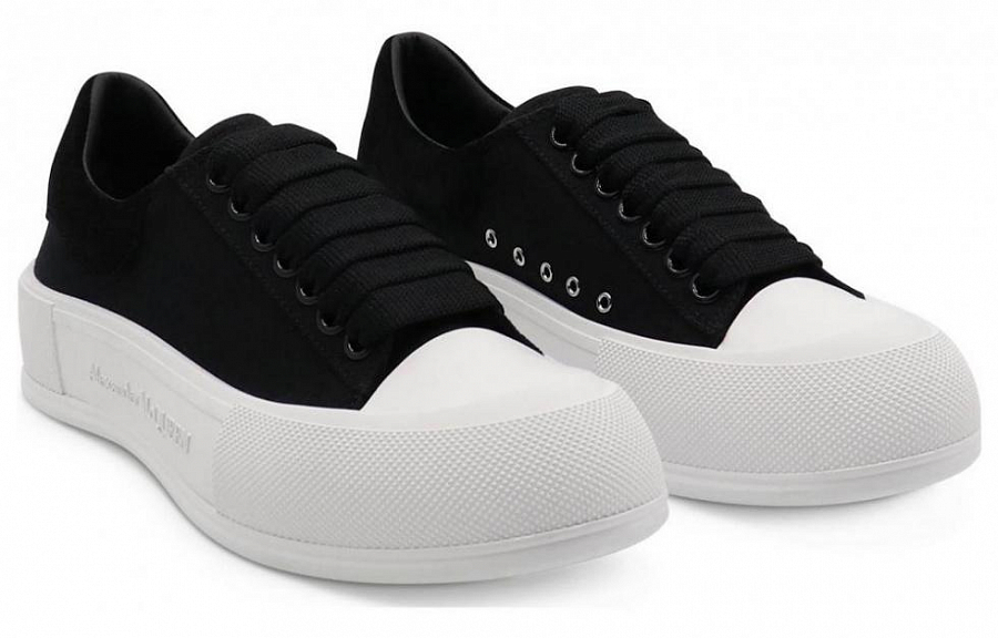 Alexander McQueen Deck Skate Plimsoll Lace Up Black Women's купить в интернет-магазине Yoocart с быстрой доставкой по России.