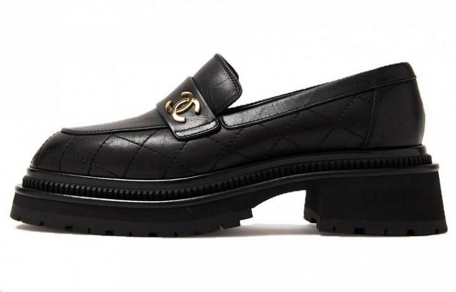 CHANEL Loafers Women's Black купить в интернет-магазине Yoocart с быстрой доставкой по России.