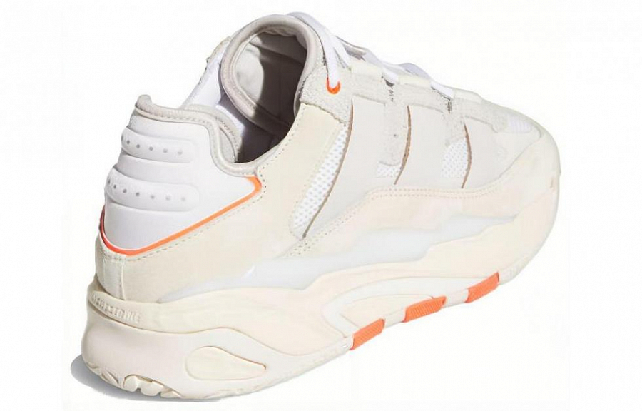 Adidas Niteball 'Cream White' купить в интернет-магазине Yoocart с быстрой доставкой по России.