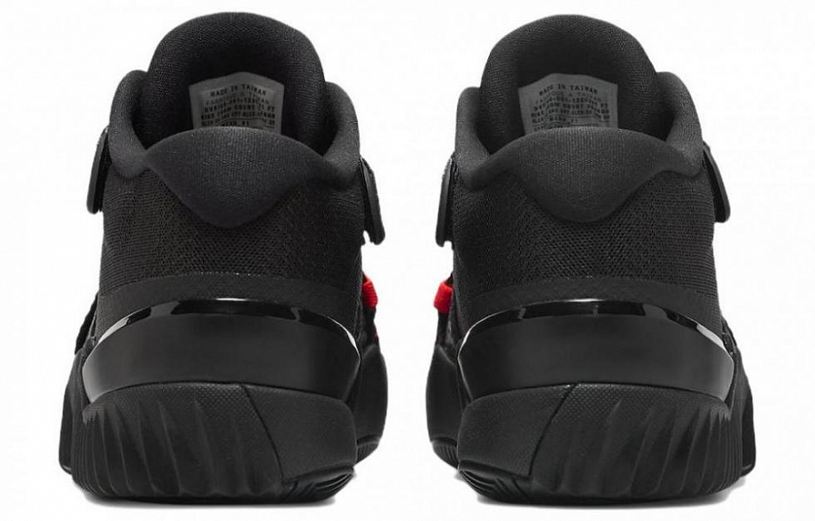 Nike Zoom Court Dragon Black Grey Red купить в интернет-магазине Yoocart с быстрой доставкой по России.