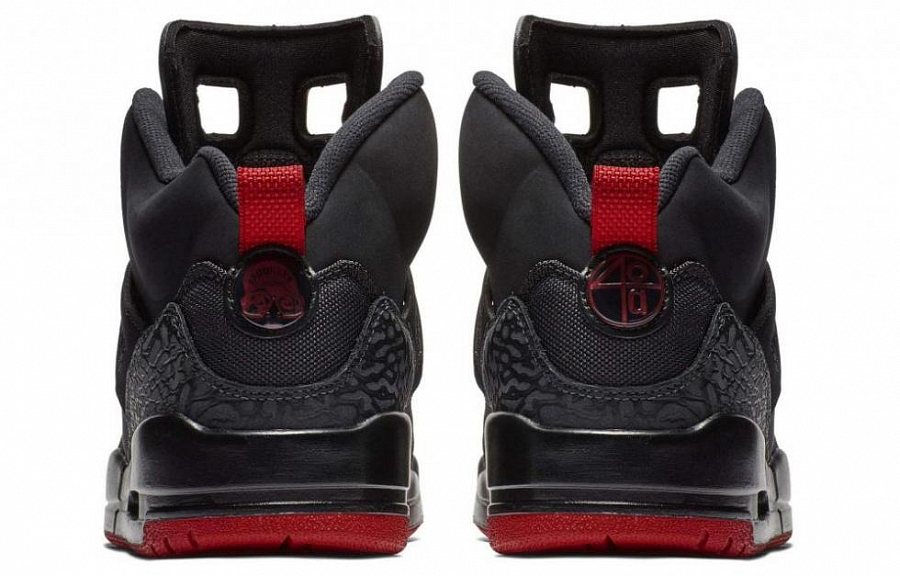 Jordan Spizike Black Gym Red купить в интернет-магазине Yoocart с быстрой доставкой по России.