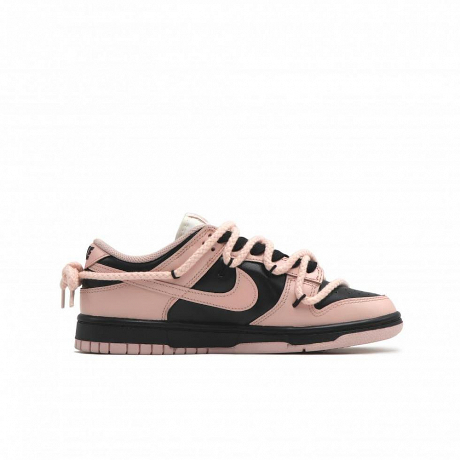 Nike Dunk Low Skateboard Shoes Women's Black Pink купить в интернет-магазине Yoocart с быстрой доставкой по России.