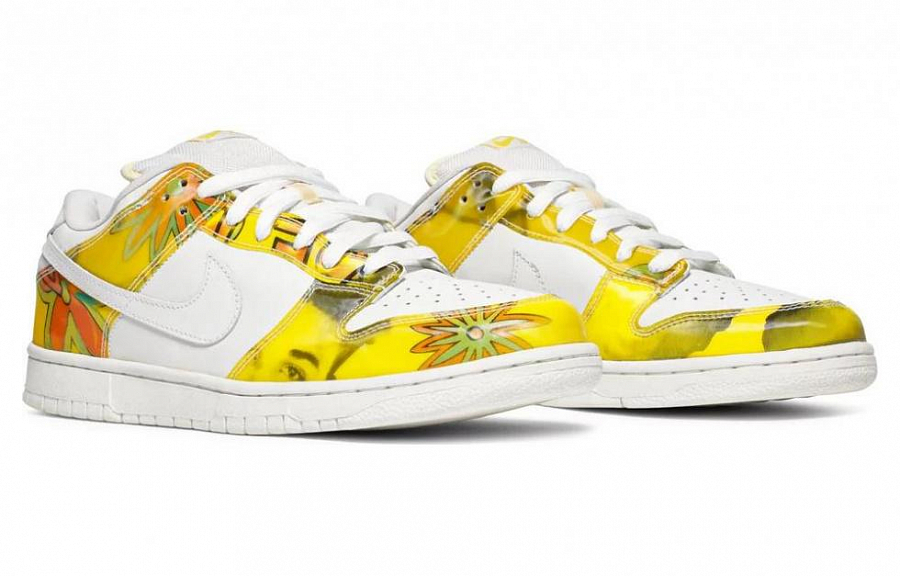 Nike Sb Dunk Low De La Soul 2005 купить в интернет-магазине Yoocart с быстрой доставкой по России.