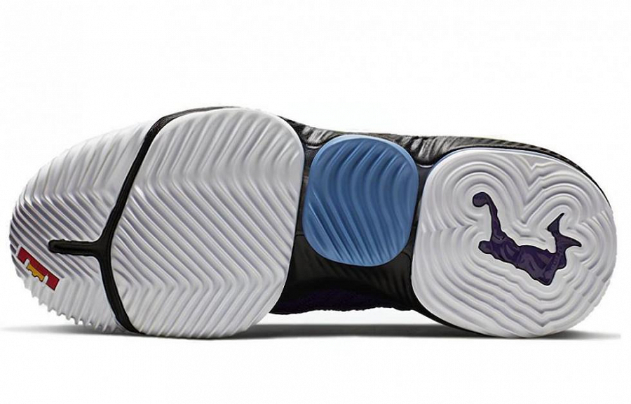 Nike LeBron 16 'Martin' купить в интернет-магазине Yoocart с быстрой доставкой по России.