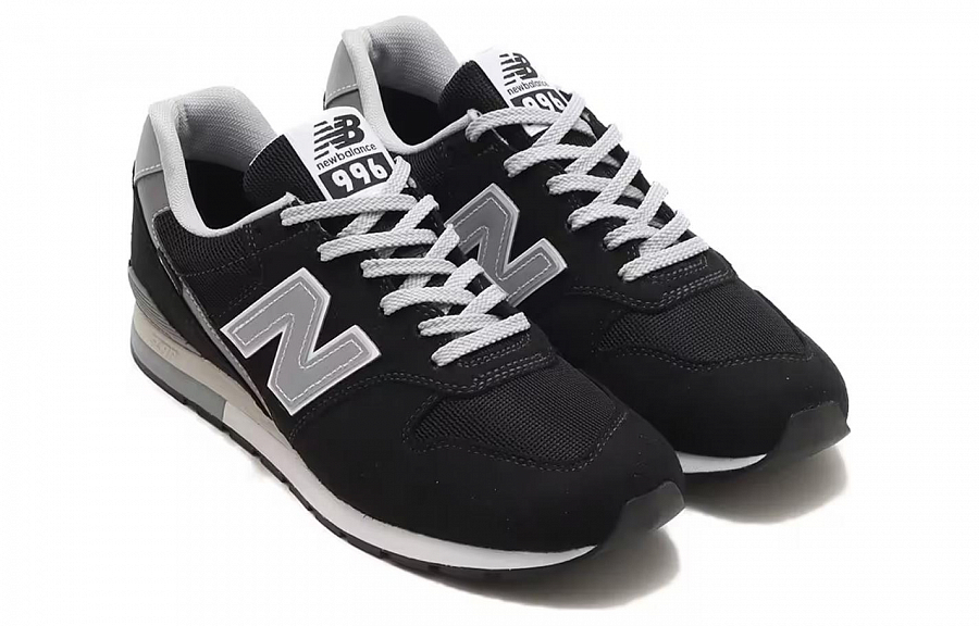 New Balance 996 GORE TEX Black Metallic Silver купить в интернет-магазине Yoocart с быстрой доставкой по России.