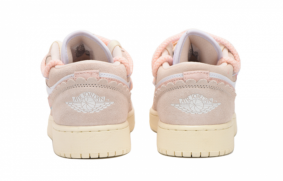 Jordan Air Jordan 1 Wear-Resistant Low-Top Vintage Basketball Shoes Women's Pink купить в интернет-магазине Yoocart с быстрой доставкой по России.
