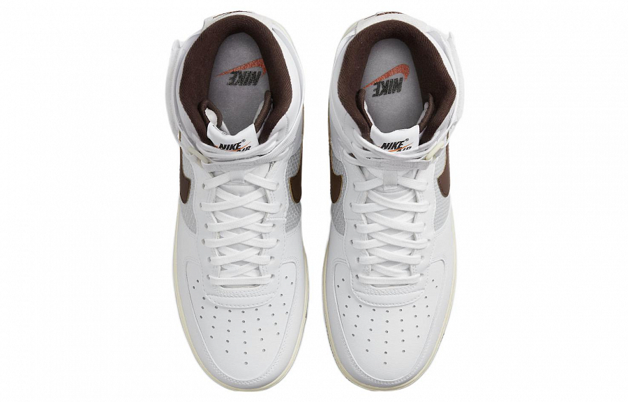 Nike Air Force 1 High '07 Vintage White Light Chocolate купить в интернет-магазине Yoocart с быстрой доставкой по России.