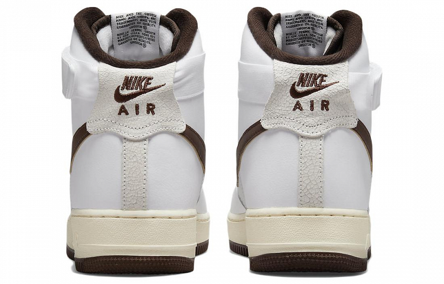 Nike Air Force 1 High '07 Vintage White Light Chocolate купить в интернет-магазине Yoocart с быстрой доставкой по России.