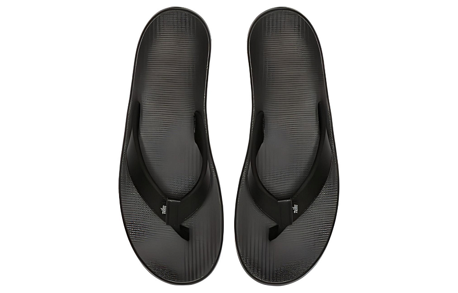 Nike Bella Kai Thong Sandal Black Metallic Silver White Women's купить в интернет-магазине Yoocart с быстрой доставкой по России.