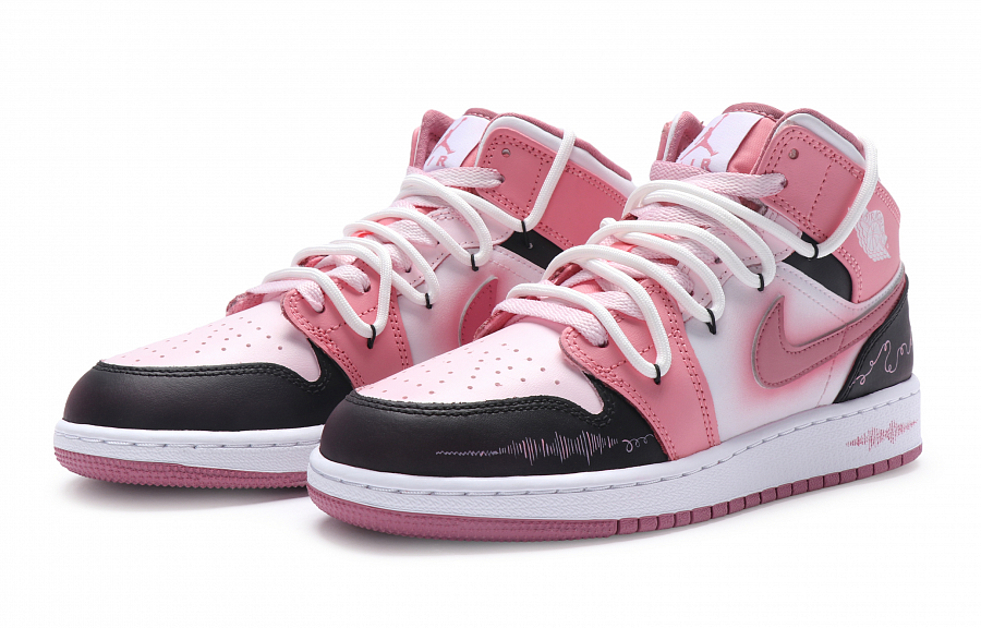 Jordan Air Jordan 1 Vintage Basketball Shoes Women's Mid top White купить в интернет-магазине Yoocart с быстрой доставкой по России.