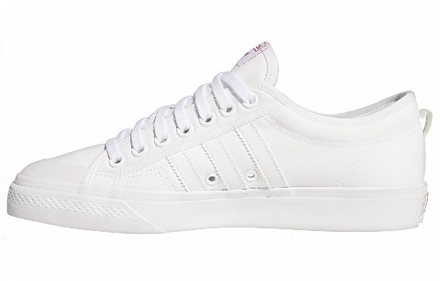 Adidas Nizza Trefoil 'White Red' Women's купить в интернет-магазине Yoocart с быстрой доставкой по России.