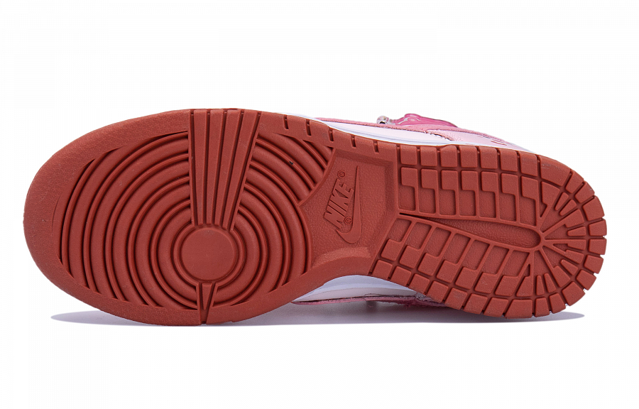 Nike Dunk Low top Skateboard Shoes Women's White Pink купить в интернет-магазине Yoocart с быстрой доставкой по России.