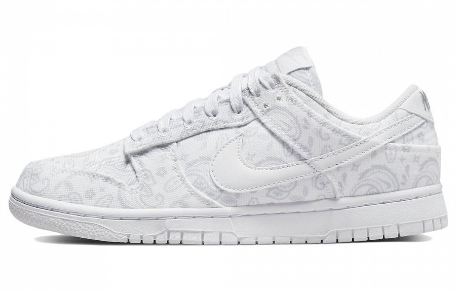 Nike Dunk Low Top Skateboard Shoes Women's White Black купить в интернет-магазине Yoocart с быстрой доставкой по России.