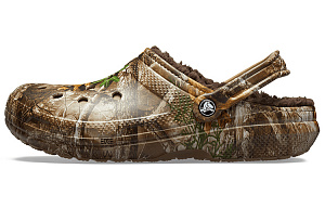 Crocs Classic Lined Realtree Edge Clog 'Brown'